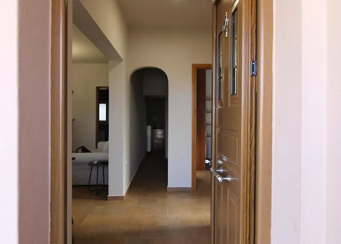 Raise Family Polydrossos